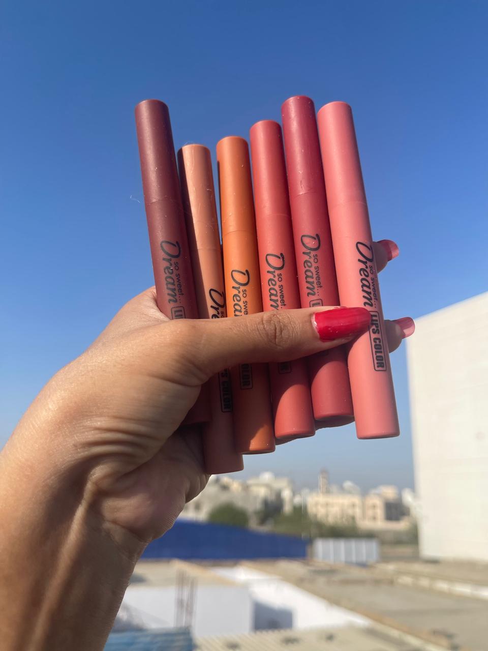 Hengfeng lipstick Dreamy shades under the blue sky " ✨💙
