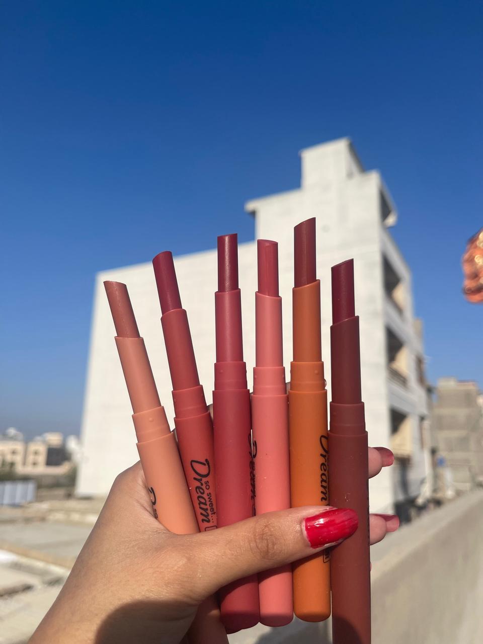 Hengfeng lipstick Dreamy shades under the blue sky " ✨💙