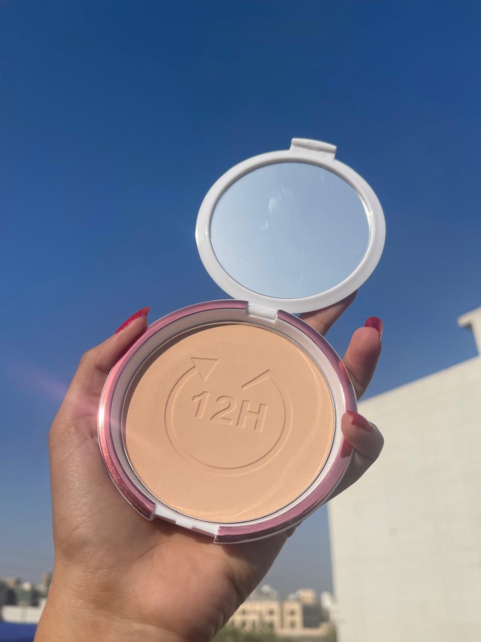 Miss Rose 3D Moisture Whitening compact powder Flawless skin, one swipe away! 💫