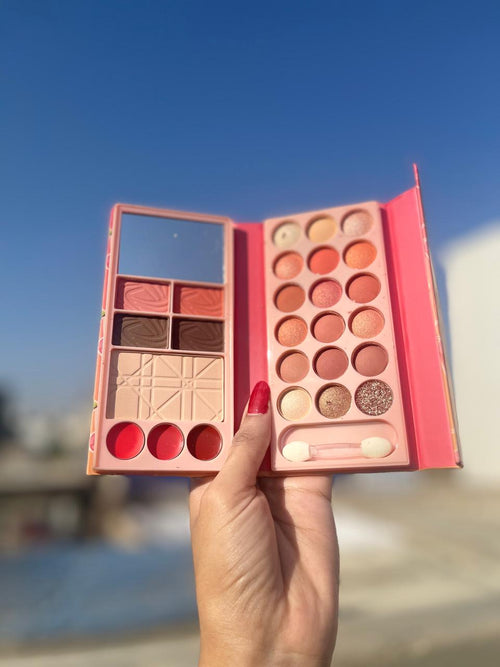 18 Unique eyeshadows,blush,contour,highlighter & lip colors ( all in one )